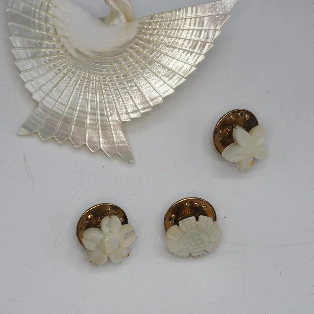 Vintage Carved Mother of Pearl Shell Jewelry Lot Bird Butterfly Flower Brooches